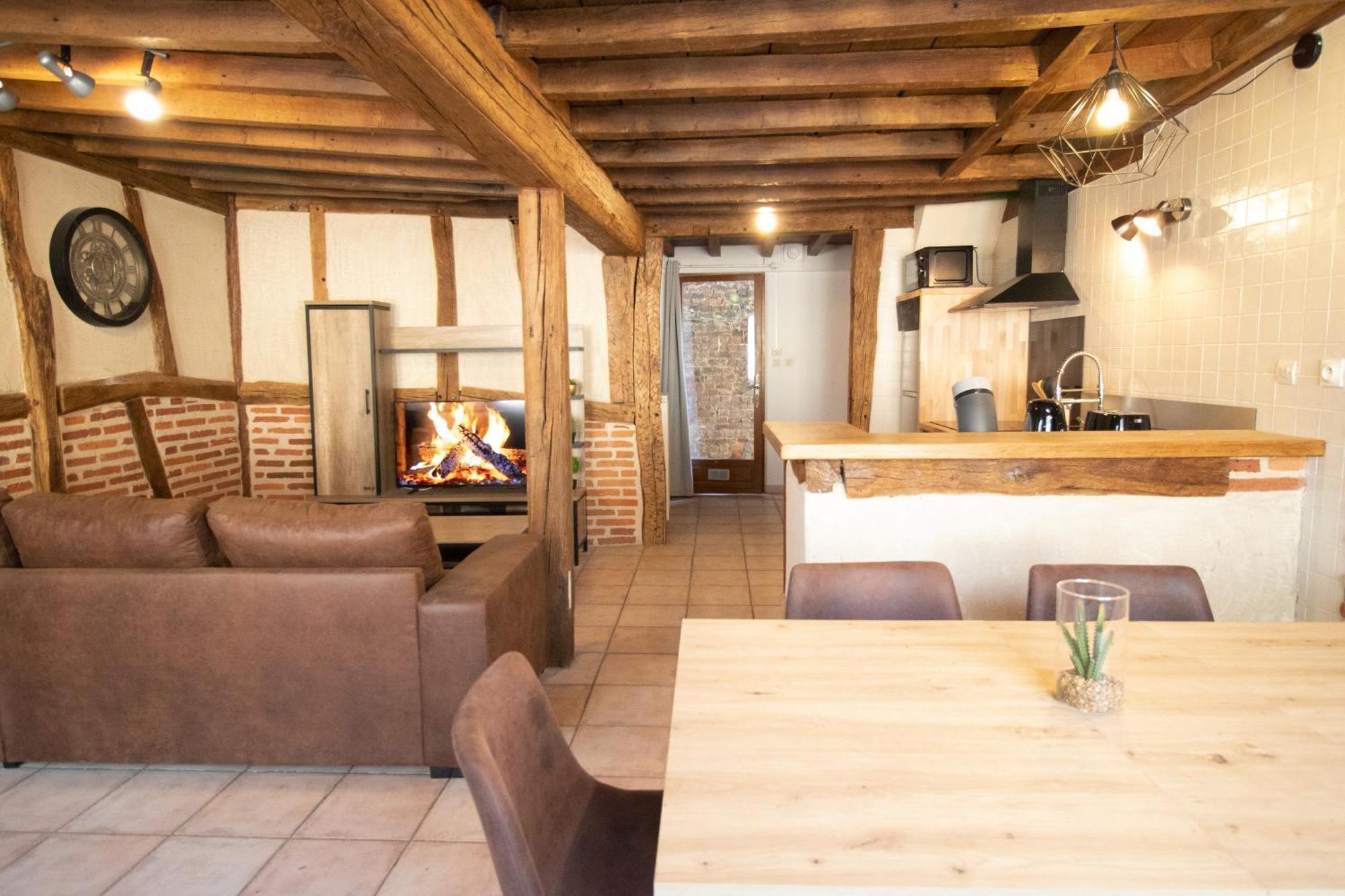 Les Chambres Tonics Montrevel-en-Bresse Buitenkant foto